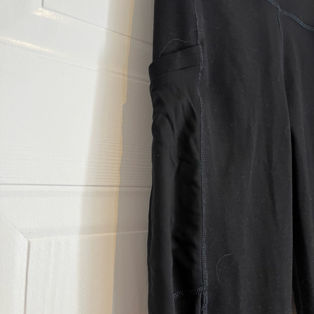 Fabletics leggings - Picture 3 of 3